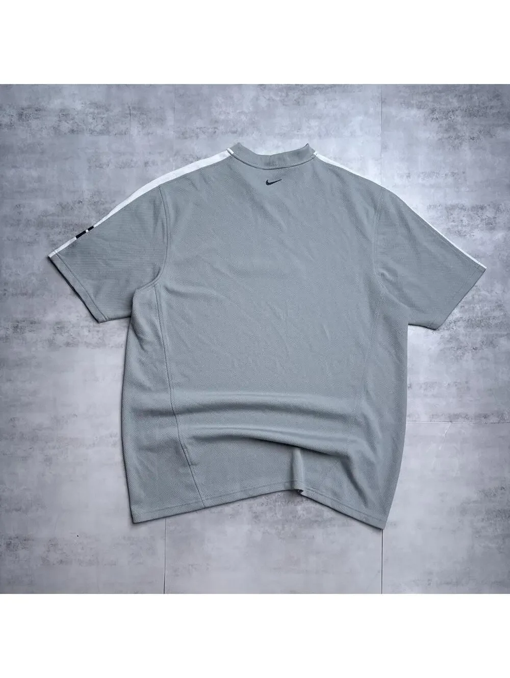 Y2K Nike Grey Jersey 00s t shirt